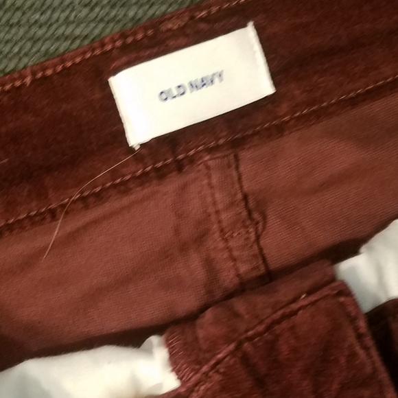 Old Navy Raisin Velvet Skirt for Women nwot - Picture 2 of 5